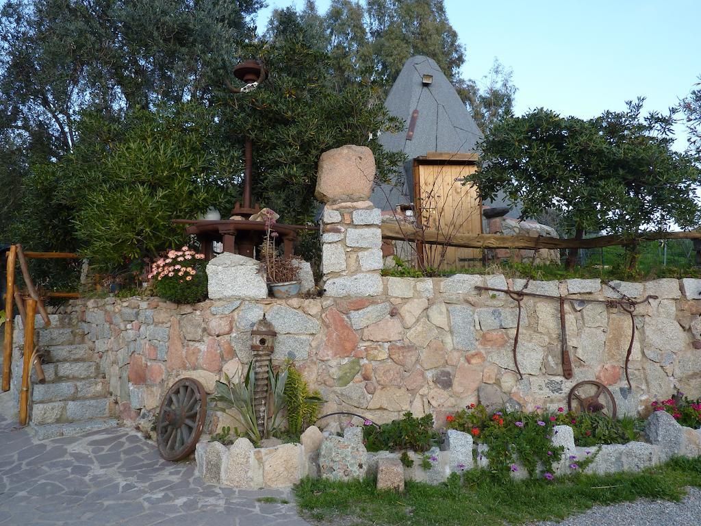 Agriturismo Su Barraccu Loceri ภายนอก รูปภาพ